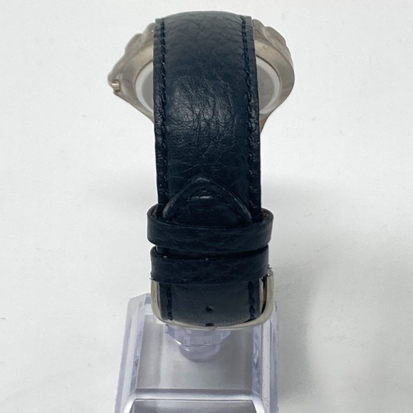 Vtg Chicago Bulls NBA Watch Men Silver Tone 38mm Leather Band New Battery 1998 - Picture 6 of 15